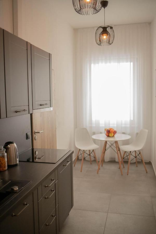 Rezidence Kbely - Free Parking Apartman Prága Kültér fotó