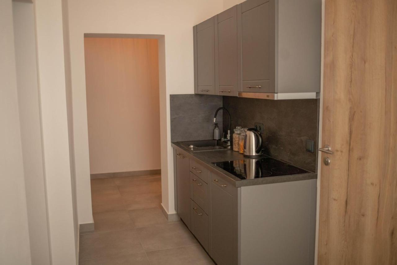 Rezidence Kbely - Free Parking Apartman Prága Kültér fotó