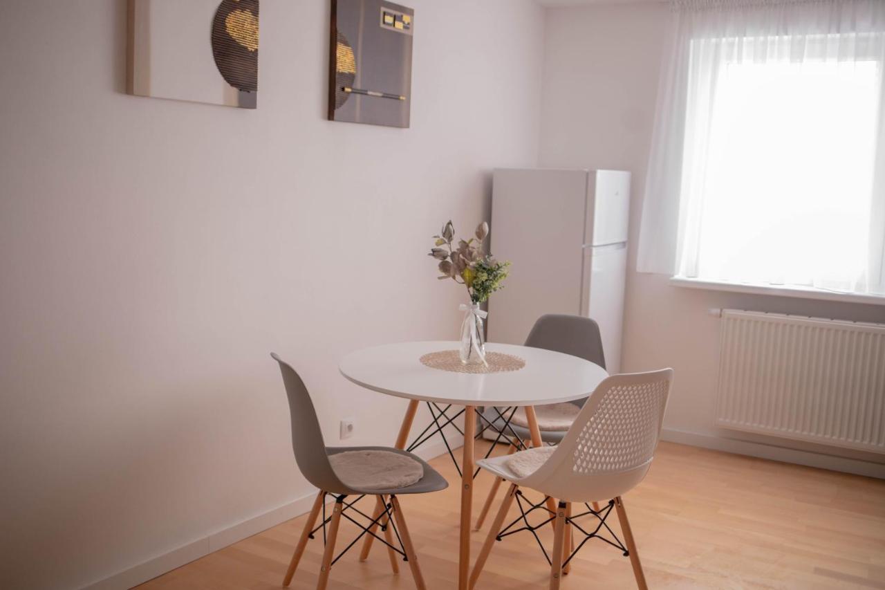 Rezidence Kbely - Free Parking Apartman Prága Kültér fotó
