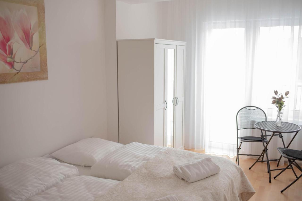 Rezidence Kbely - Free Parking Apartman Prága Kültér fotó