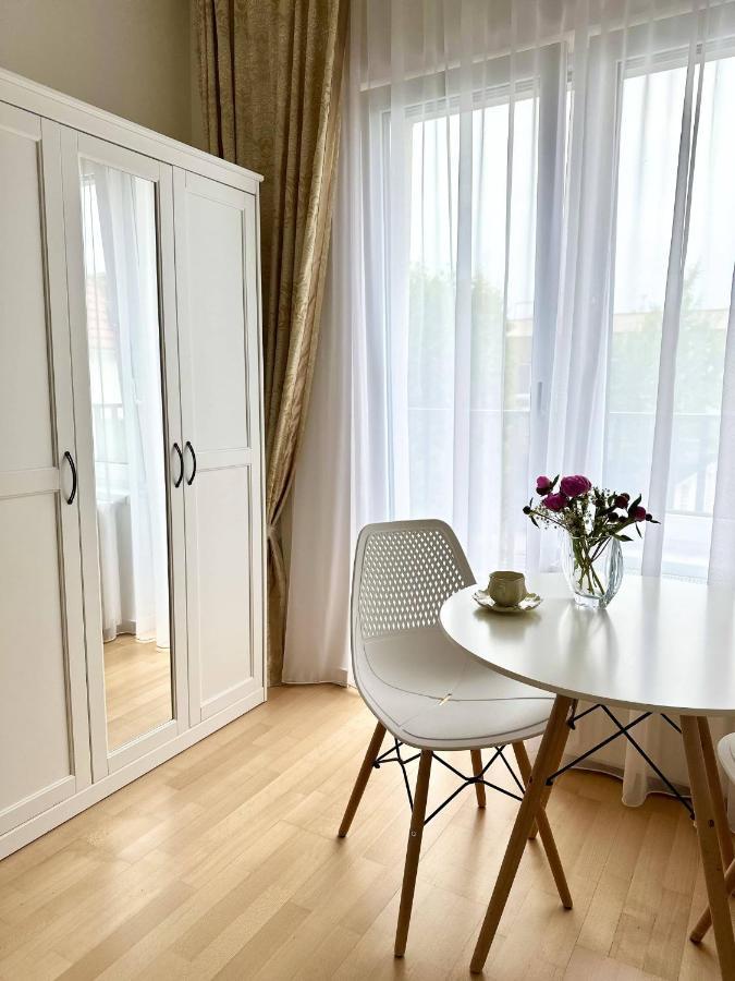 Rezidence Kbely - Free Parking Apartman Prága Kültér fotó